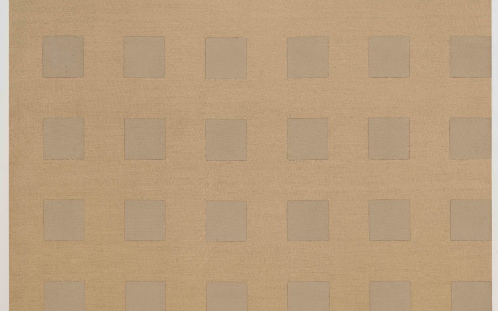 Beige and tan squares in a grid.