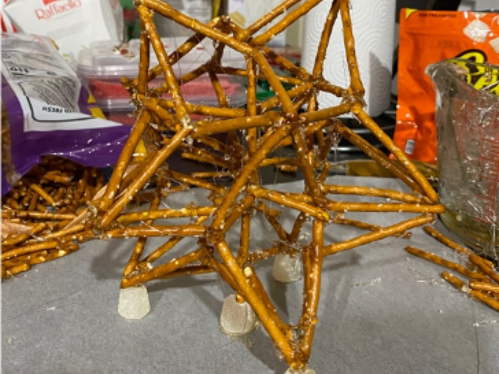 Star form made of pretzel sticks